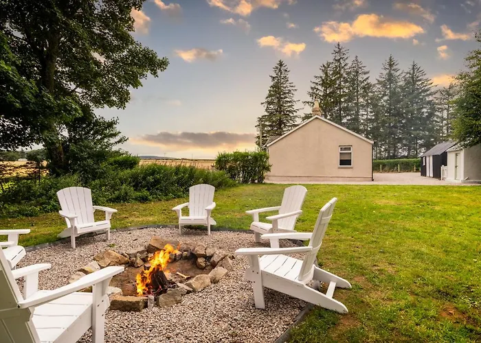 Stunning, Remodelled Cottage, Picturesque Location
