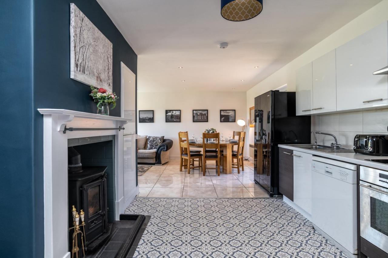 Holiday home Stunning, Remodelled Cottage, Picturesque Location *