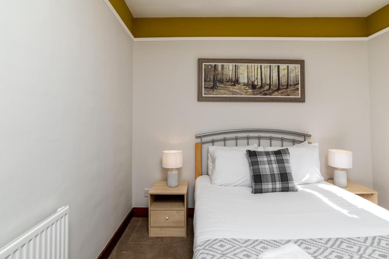 Holiday home Stunning, Remodelled Cottage, Picturesque Location *