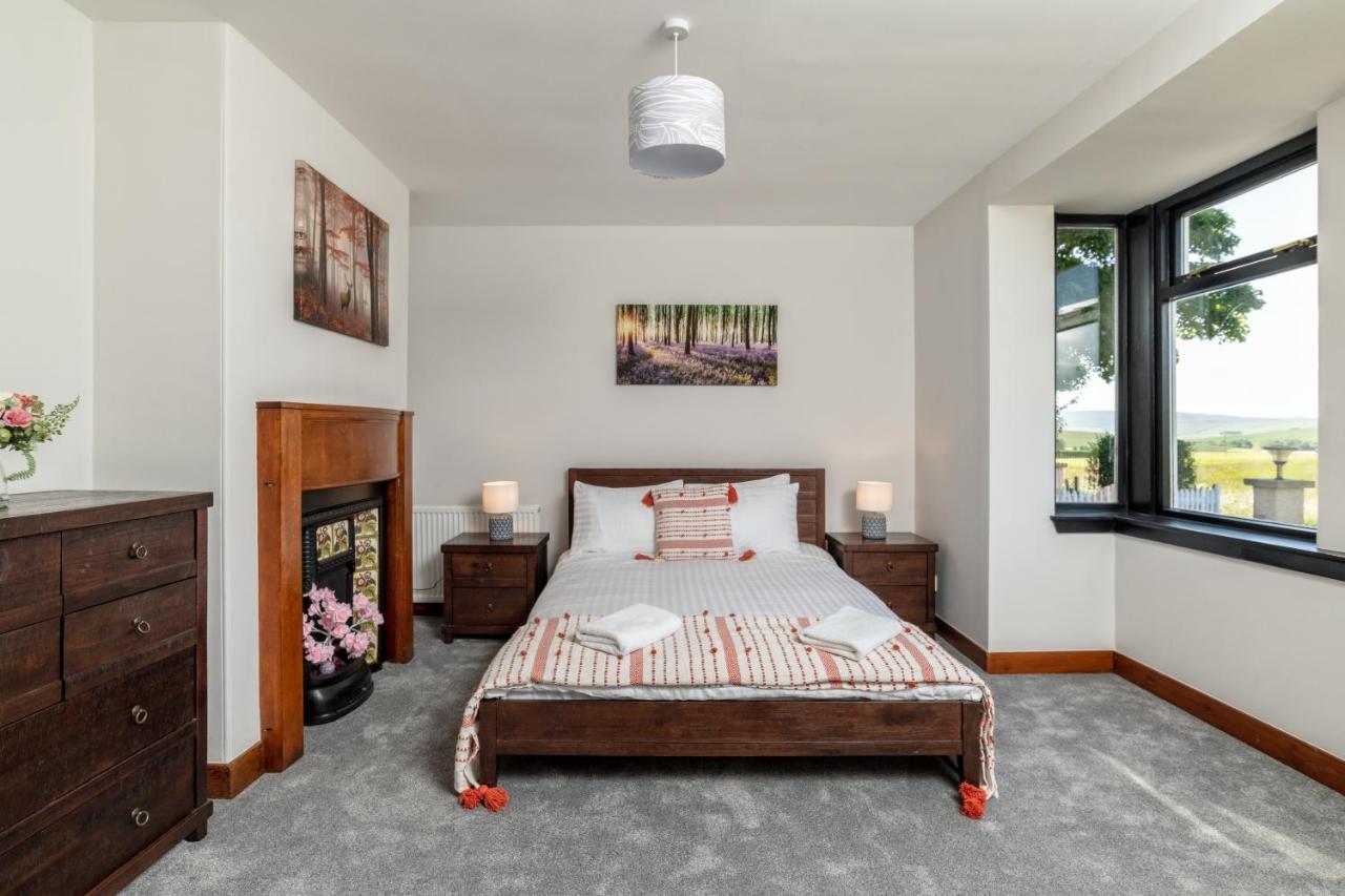 Holiday home Stunning, Remodelled Cottage, Picturesque Location *