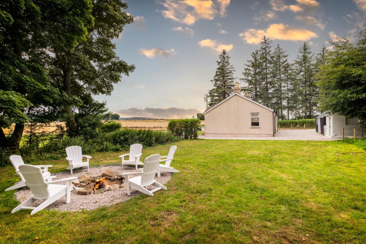 Holiday home Stunning, Remodelled Cottage, Picturesque Location *